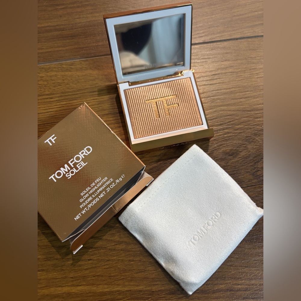 Limited Edition Tom Ford Soleil Highlighter - Oasis